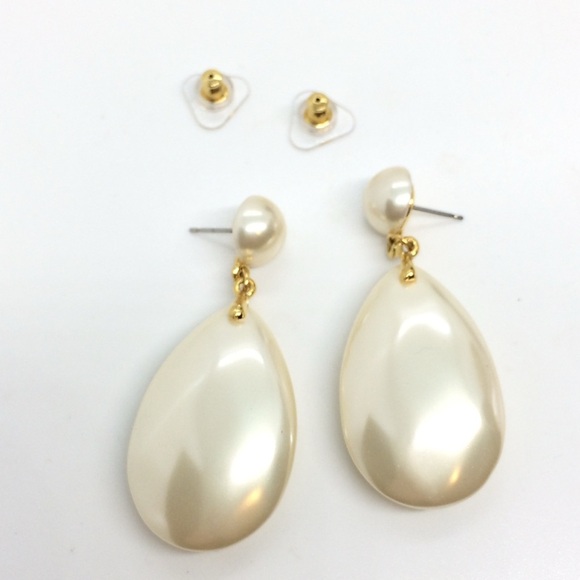 VINTAGE 80S 90S LIZ CLAIBORNE LCI TEARDROP FAUX PEARL RUNWAY EARRINGS LARGE - Picture 8 of 13